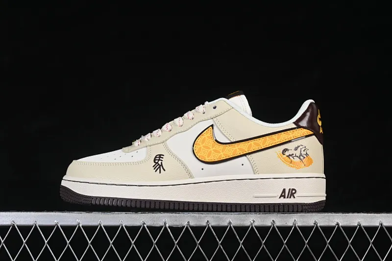 All categories Nk Air Force 1 Air Force series Nk Air Force 1 Low Air Force low-top Nike Air Force 1'07 Low Year of the Horse limited edition Apricot gold pattern Air Force 1 low-top casual sneakers NH0601-504